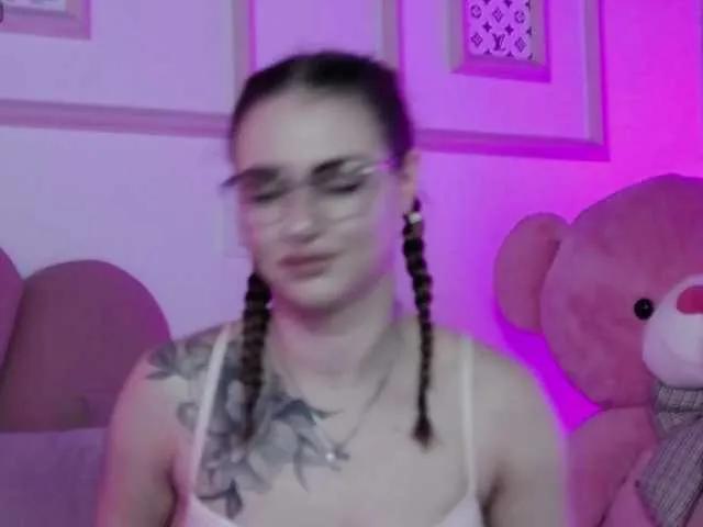 Freechat AbbyWhite on BongaCams