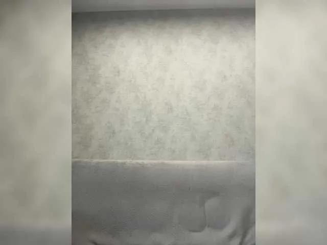 Offline apple15promax on BongaCams