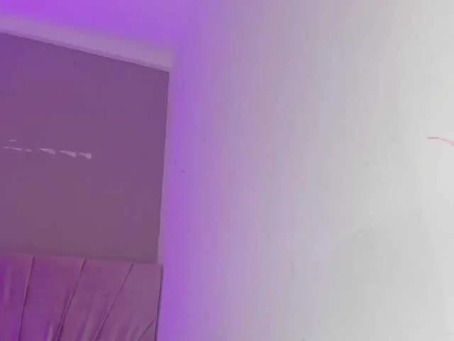 Offline Ashley-12 on BongaCams