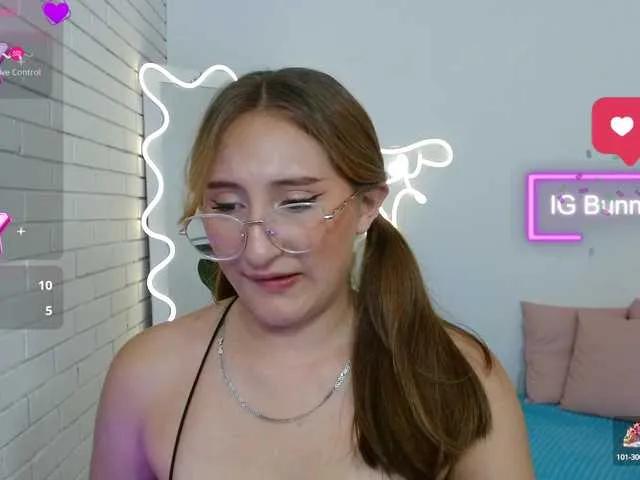 Offline Bunni-tay on BongaCams