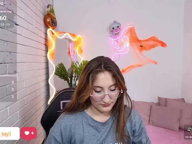 Offline Bunni-tay on BongaCams