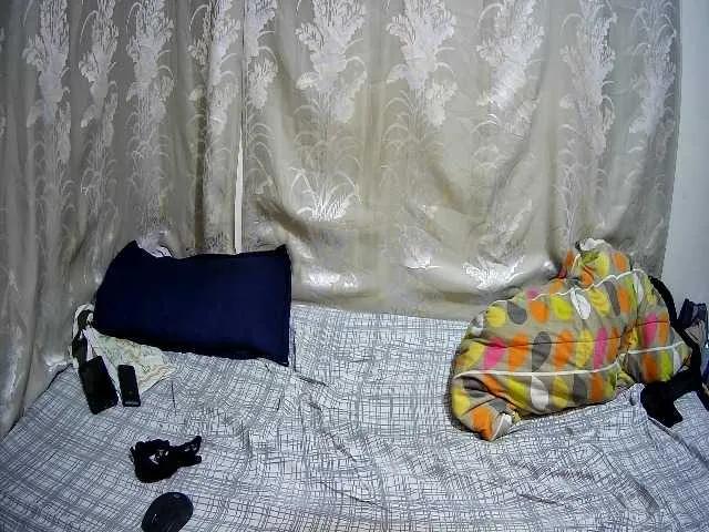 Offline chubby-pritty on BongaCams