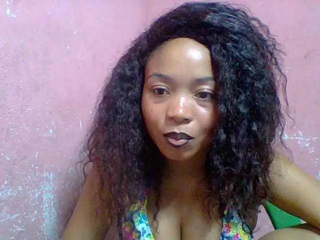 Offline Estelahh on BongaCams