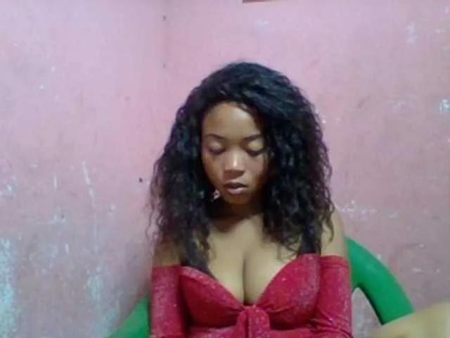 Offline Estelahh on BongaCams