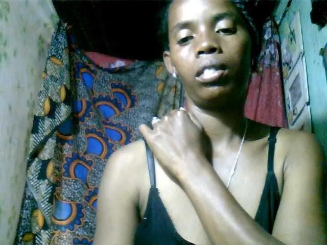 Freechat Fanihsexy on BongaCams