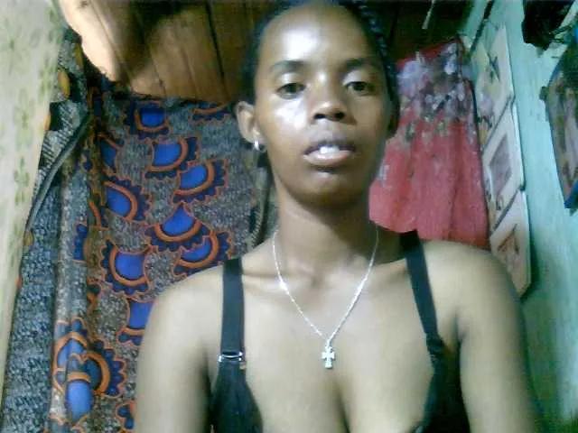 Freechat Fanihsexy on BongaCams