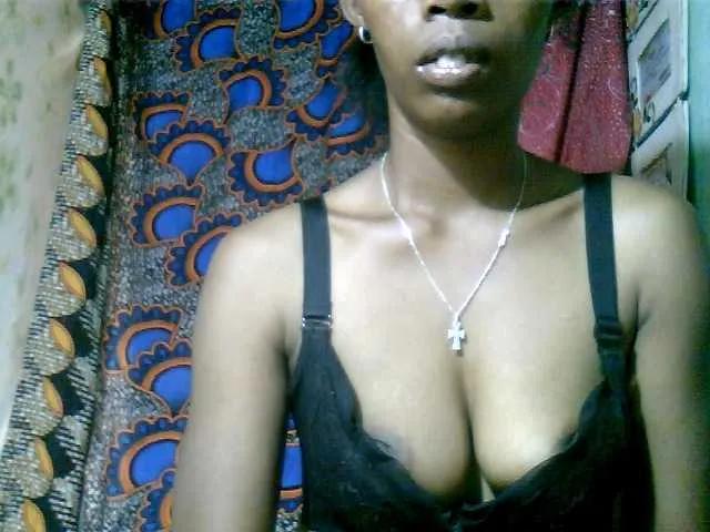 Freechat Fanihsexy on BongaCams