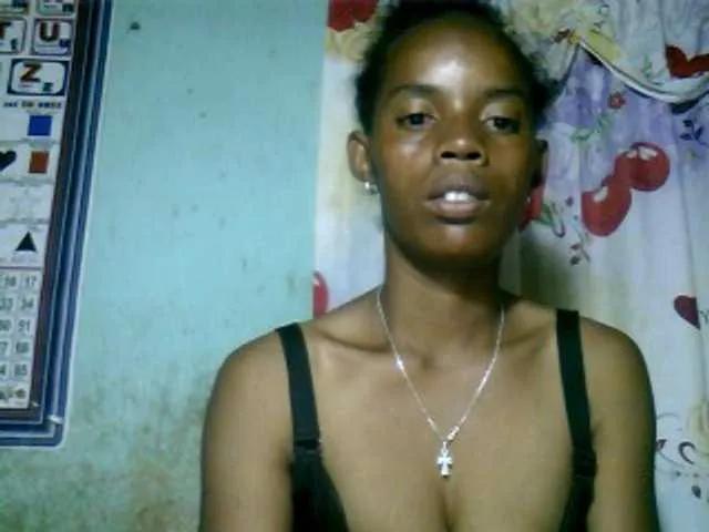 Freechat Fanihsexy on BongaCams