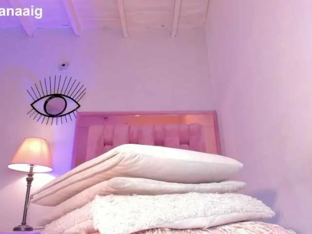 Offline Lady-Voluptuous on BongaCams