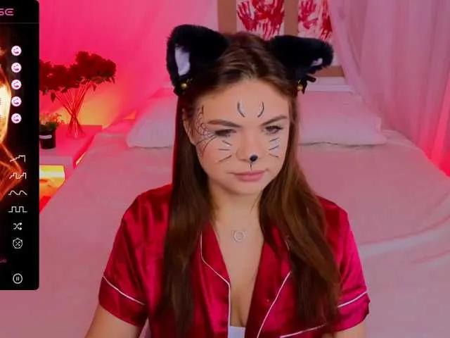 Freechat miamoonn on BongaCams