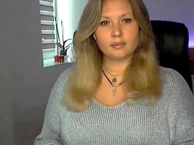 Freechat NERVOMOTINA on BongaCams