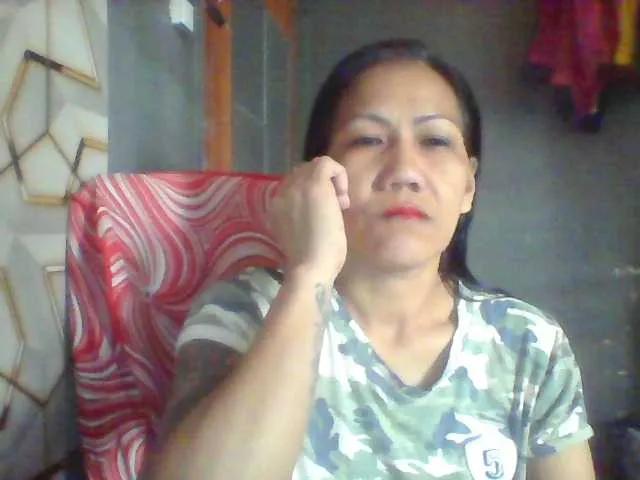 Offline Rarra on BongaCams