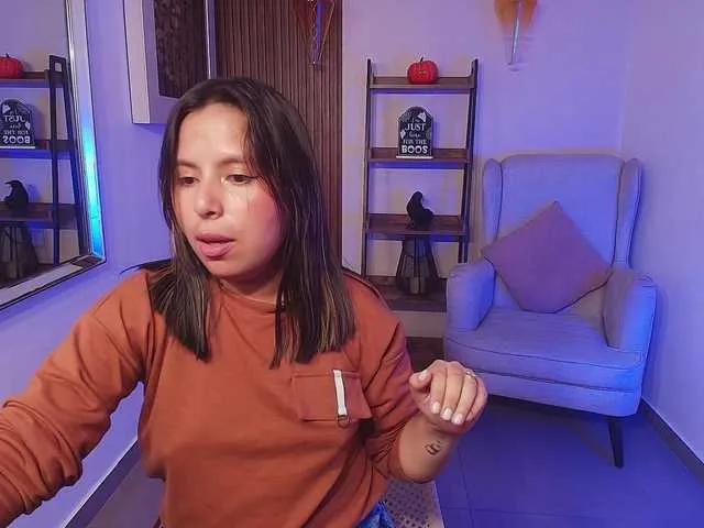 Freechat Sharlotte-Milk on BongaCams