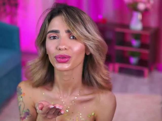 Freechat TheAyana on BongaCams