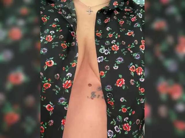 Offline YaroslavaDi on BongaCams