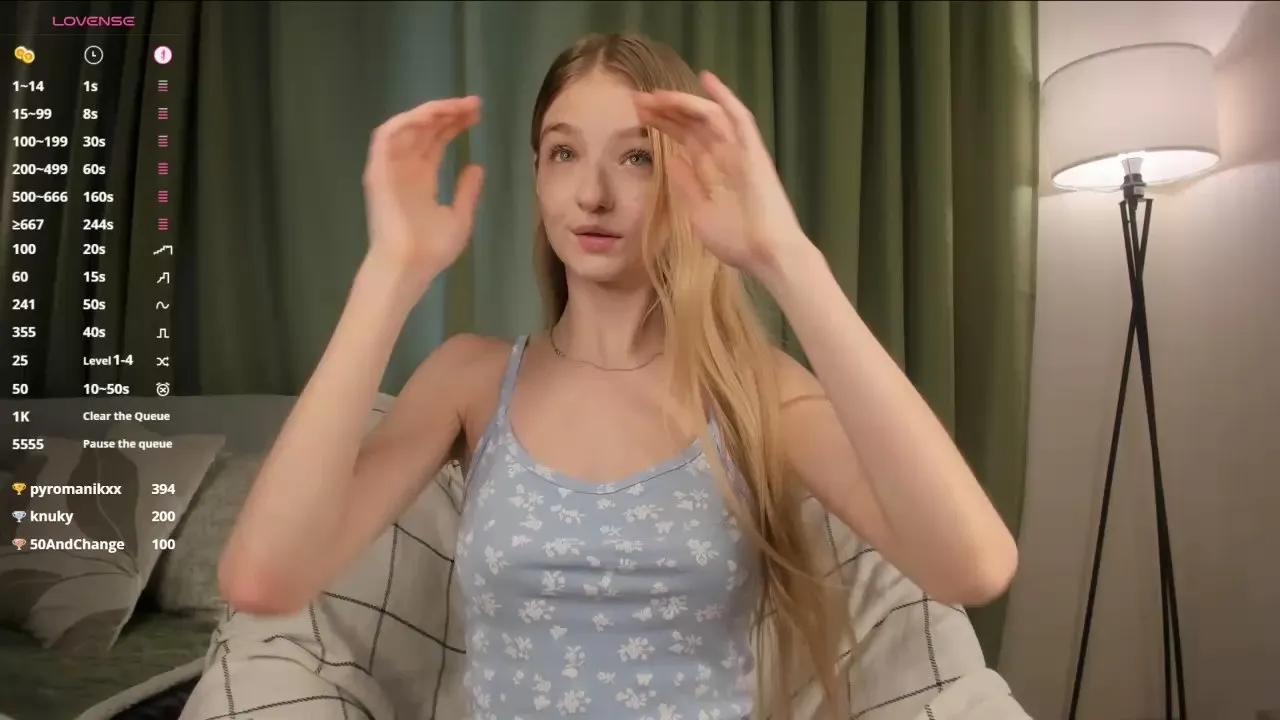 Offline _Magic_smile_ on Cam4