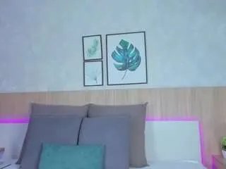 Offline sofiaa-gonzales on CamSoda