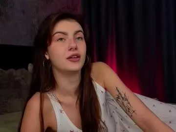 Freechat _a_n_n_y_ on Chaturbate