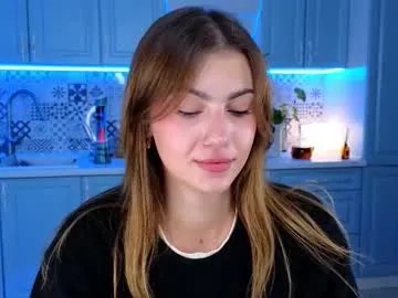 Freechat _a_n_n_y_ on Chaturbate