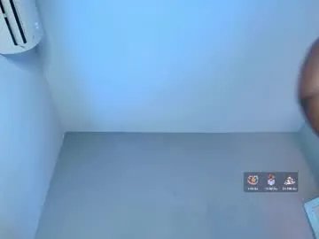 _carolinagomez — Current Goal: Bouncing boobs at 22 tokens -- You want all my juices? Come on, I'm too wet for you, fuck me. #ebony #bigboobs #young #bbw #squirt [19 tokens to goal]