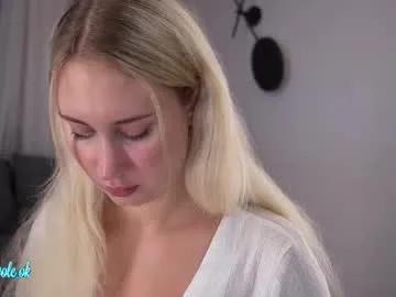 _kateline_ — squirt  #18  #blonde #bigass #cut [1233 tokens remaining]