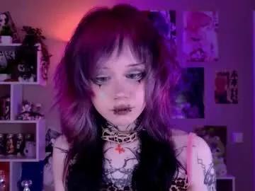 Freechat _lollyshy_ on Chaturbate
