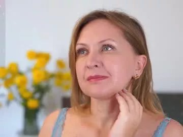 Freechat _million_dollarsmile on Chaturbate