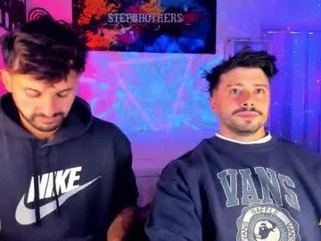 alexanderjaz on Chaturbate