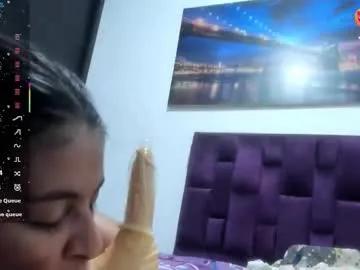 Freechat alicia_whittee on Chaturbate