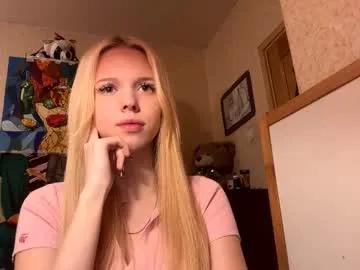 Freechat allegralenherr on Chaturbate