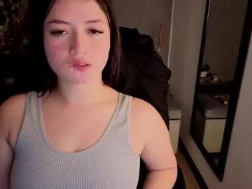 almma_ on Chaturbate 