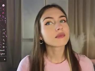 Freechat appleeepie on Chaturbate