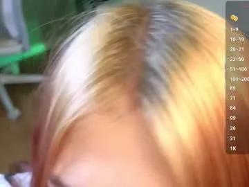 Freechat arielabradberry on Chaturbate