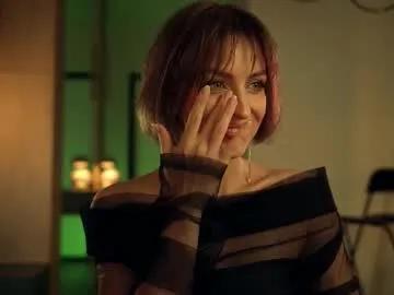 Freechat artmosphera on Chaturbate