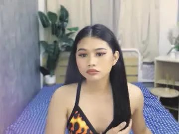 atashakendall — come over here if you want to get drain by this goddes!!! #asian #18 #findom #smalltits #mistress