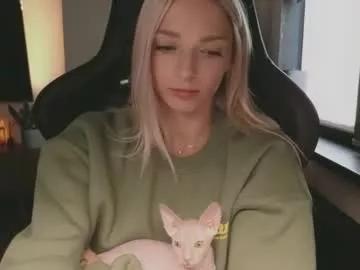 Freechat baby_gopn1k on Chaturbate