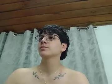 Freechat bad_giirl__ on Chaturbate
