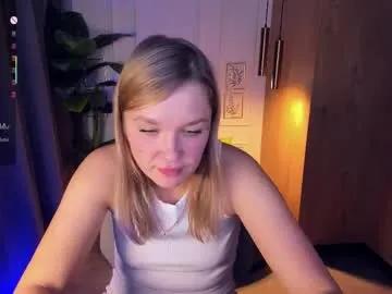 bella_cosmos on Chaturbate 