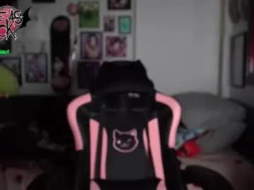 blueasfuck — free c2c (YES REALLY)  ill cum when i feel nice and good (after goal 40) #menu #anal #pussy #hairy [40 tokens remaining]