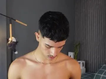 Freechat busterspinter on Chaturbate