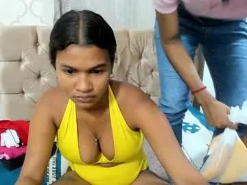 Freechat cute_ebony_18_ on Chaturbate
