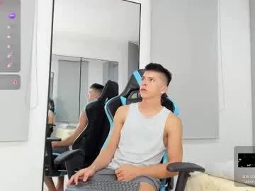 Freechat daddyrich4u on Chaturbate