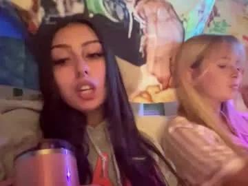 daisyy_belle — new here  take tops off [751 tokens left] #new #18 #teen #young #natural