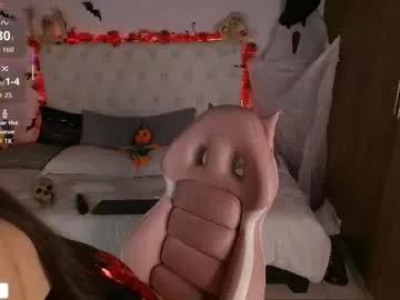 Freechat darkangelx_ on Chaturbate