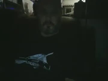 Freechat ddboobman on Chaturbate