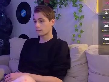 debugmee on Chaturbate