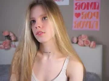 denaebeste — Hi ! I am beginner model here ! Let's just fun GOAL: Wet my boobs to make my nipples harden #new #shy #skinny #18 [0 tokens remaining]
