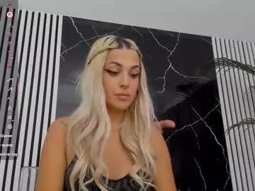 Freechat diamond_ava_ on Chaturbate