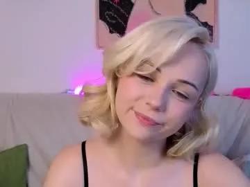 Freechat elenamonroee on Chaturbate