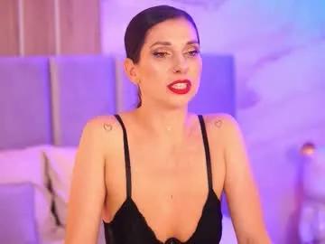 ellylynn on Chaturbate 